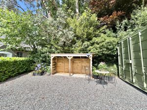 Photo 40- click for photo gallery